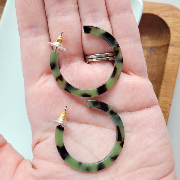 Camy Earrings - Olive Tortoise