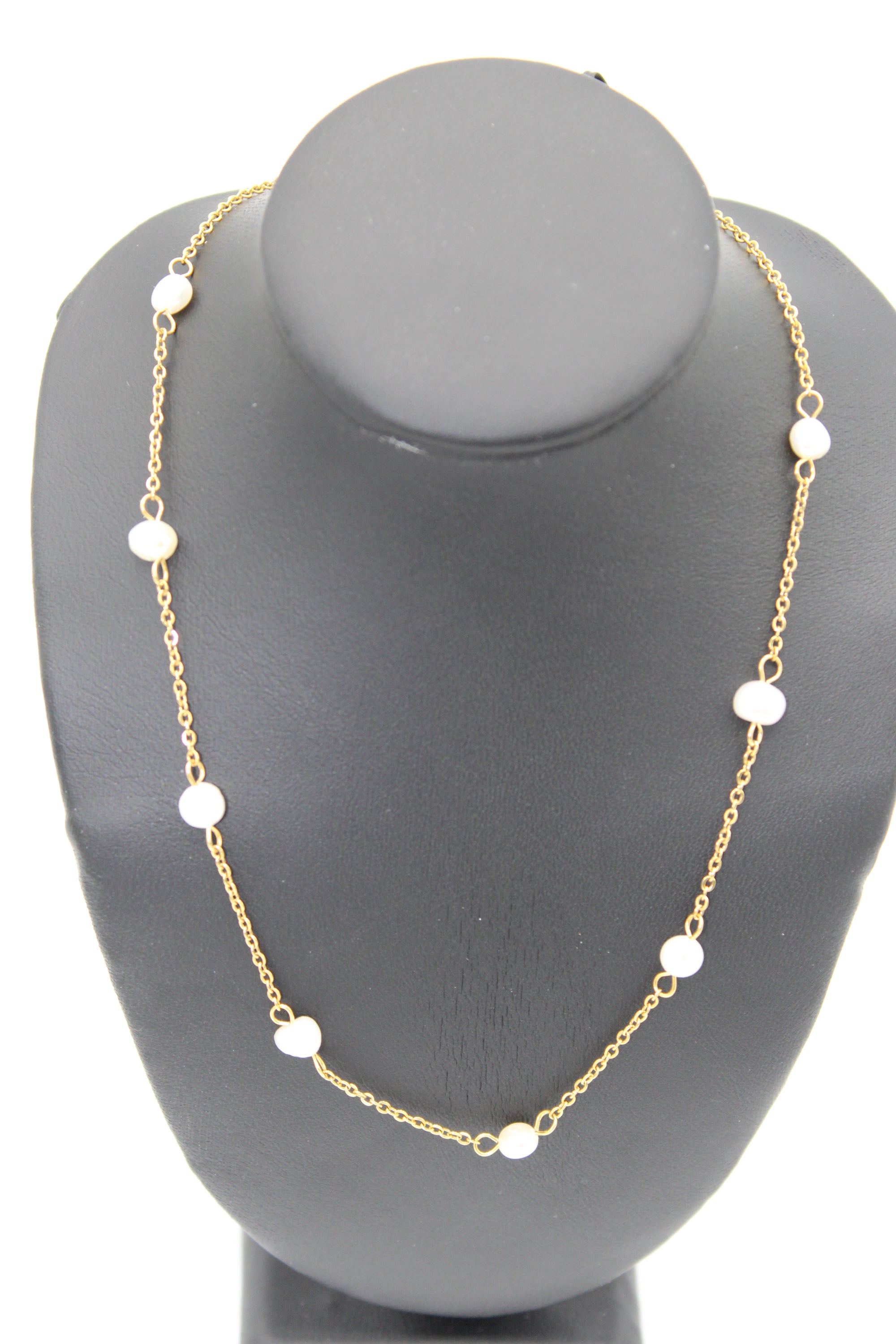 Station Pearl Necklace